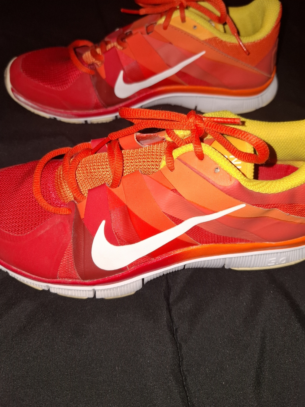 Nike Free 5.0 Men’s Low Top Lace-Up Athletic Sneakers Size 8 Red/Orange
